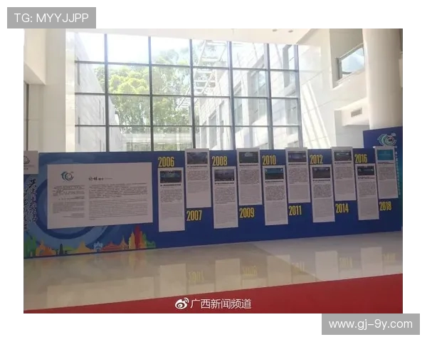 两地踢足球背后的深层含义与文化解读：从地域差异到团队合作的全面探讨